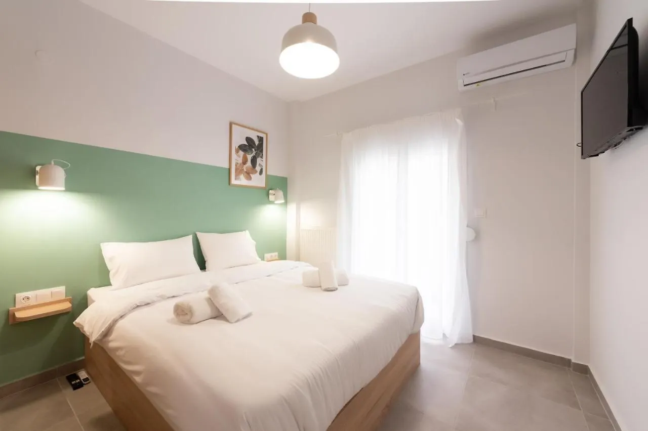 Halu! Apartments And Villas Thessaloniki 0*,  Greece
